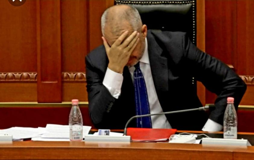 Edi Rama , njeriu në politikën Shqiptare pa kundërshtarë politike!