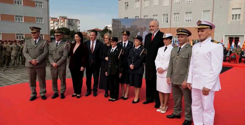 Rama vesh me gradën “Kolonel” 7 sportistë elitarë shqiptarë