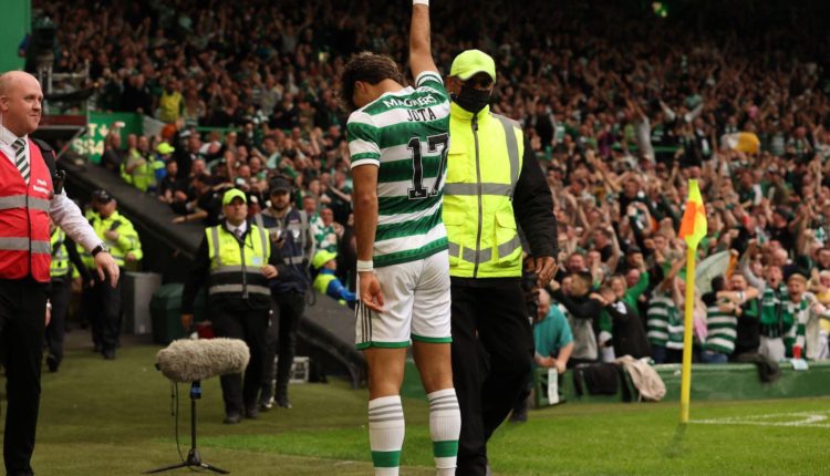 Roko Vata feston titullin kampion me Celtic-un, pjesë e ekipit të parë në fitoren në derbin e përjetshëm me Rangers-in