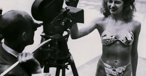 “Bikini”që njohim të gjithë: Sot u shfaq për herë të parë në një sesion fotografik në një pishinë në Paris më 5 korrik 1946