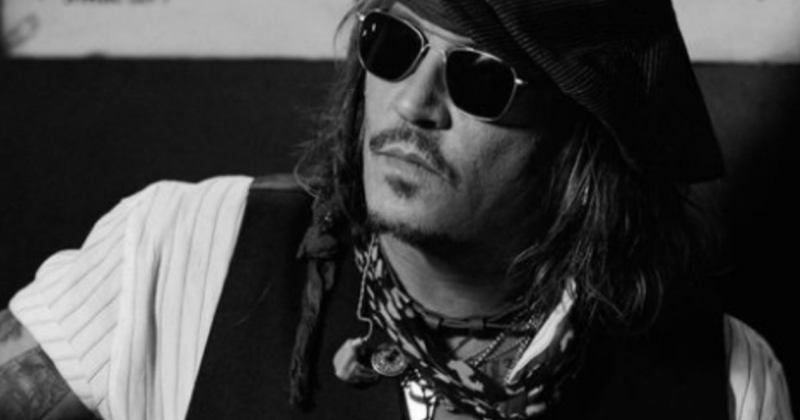 U gjet pa ndjenja në dhomën e hotelit, përkeqësohet gjendja shëndetësore e Johnny Depp