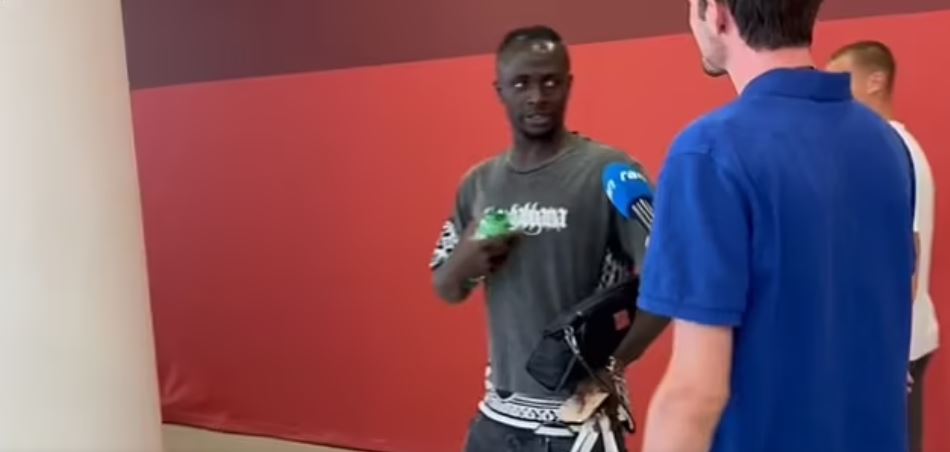 Sadio Mane shpërthen: “Ju më vritni çdo ditë dhe prisni që të flas me ju”!