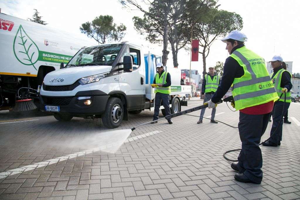 Sekuestro preventive për kompaninë “Integrated Energy B.V” reagon kryebashkiaku Veliaj: Hetimet e SPAK, të mirëpritura! Baltaxhinjtë e “non gratës” s’e kanë marr vesh akoma…jemi në epokë tjetër!