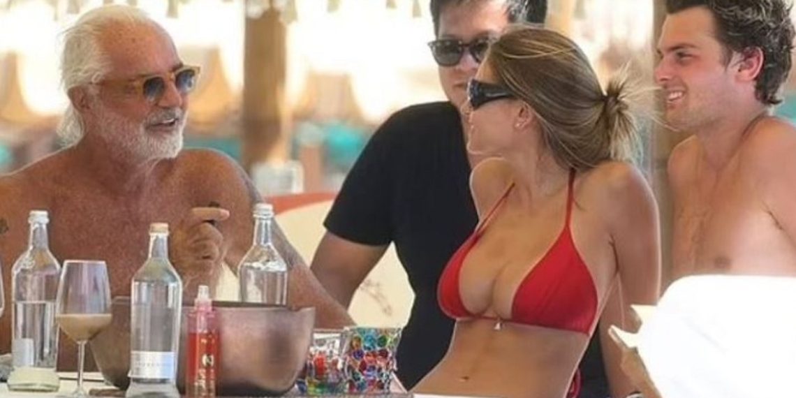 Miliarderi Flavio Briatore ‘çmend’ italianët: Pushimet e shkëlqyera! Shqipëria është…