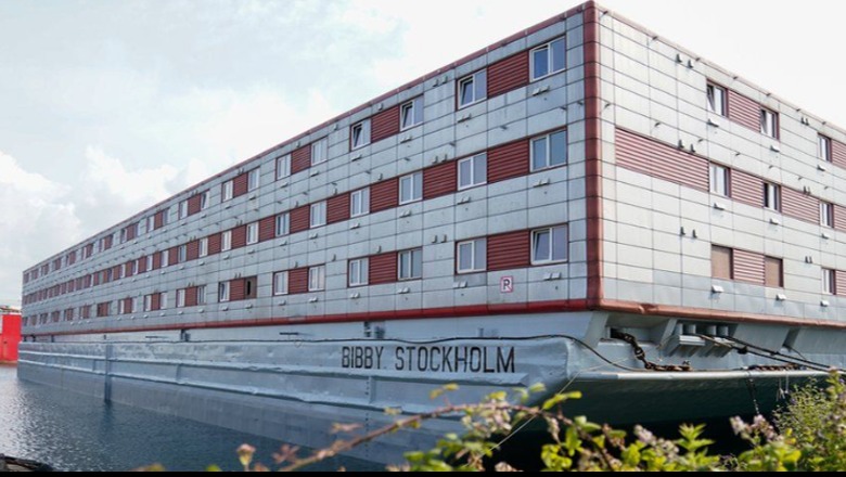 Një tjetër emgrant shqiptarë vetëm 27 vjeç vetëvritet në anijen-hotel “Bibby Stockholm” ku ishte strehuar duke pritur përgjigjie me 300 azilantë të tjerë