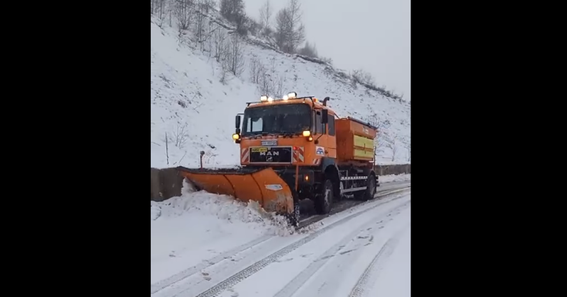 Reshjet e dëborës pushtojnë zonat malore! ARRSH del me njoftimin e rëndësishëm për qytetarët