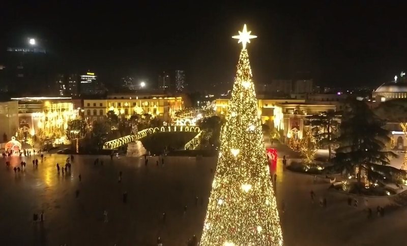 Viti i Ri/ 8 traditat e veçanta që i bëjnë shqiptarët të dallojnë nga të tjerët