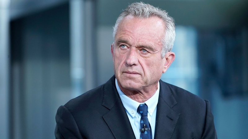 Dëmet e shkaktuara nga terapitë gjenetike të COVID-19 të parikuperueshëm për ADN! Robert F. Kennedy Jr “trondit” kompanitë farmaceutike të prodhimit të vaksinave