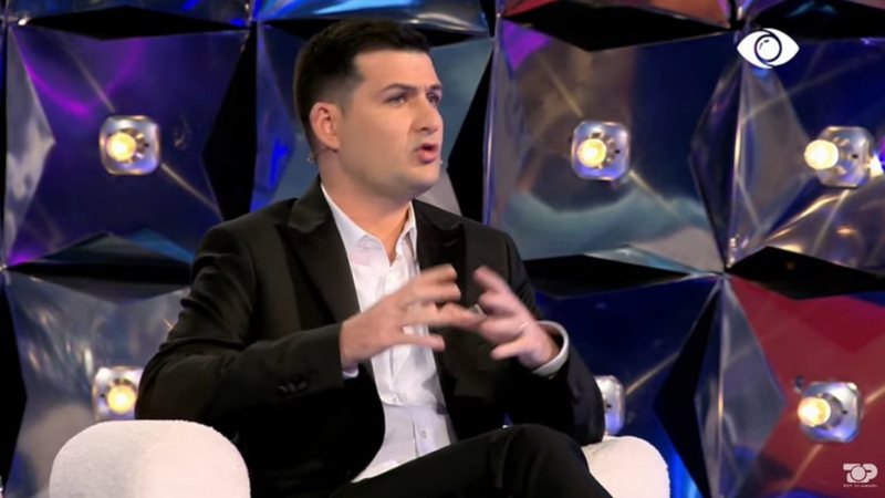 Grupe brenda Big Brother VIP3? Arbër Hajdari i ashpër me banorët: A ka ndonjëri prej jush strategji apo keni hyrë aty sa…