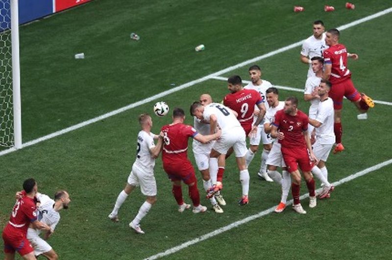 Një gol në “frymën e fundit” nderon Serbinë, Luka Jovic i “rrëmben” pikë Slloveinë në “Allianz Arena”