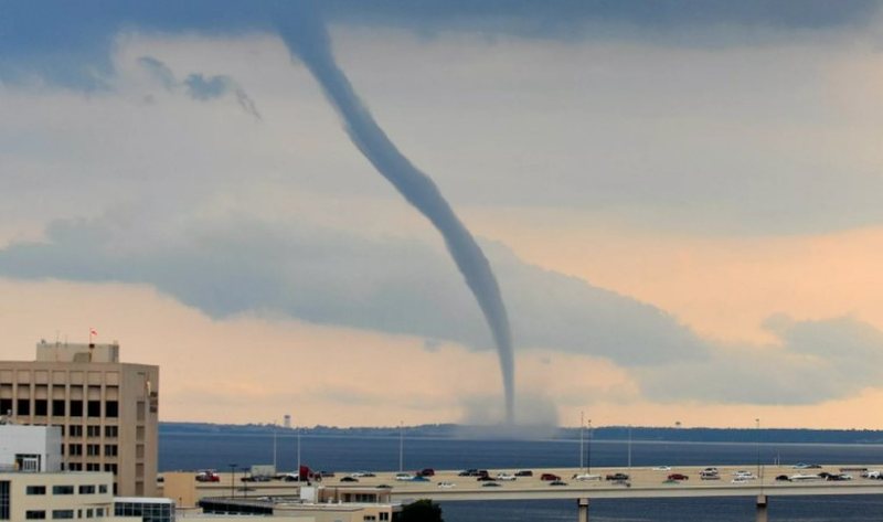 E pabesueshme por e vërtetë: Meteorologët shpjegojnë se si u godit jahti i miliarderit në Siçili nga një rrjedhë uji