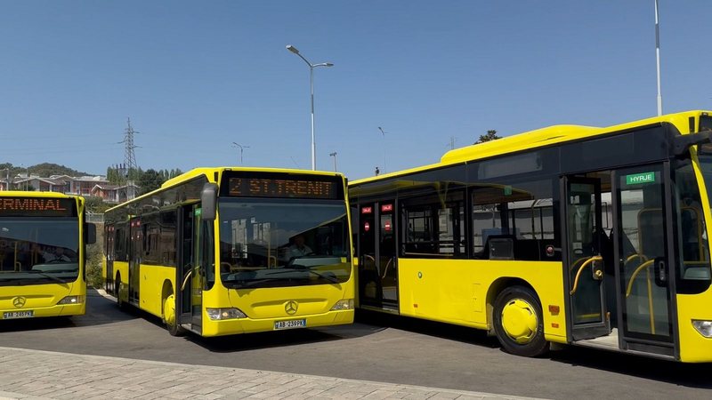 Veliaj: Nga 1 Janari, transporti publik falas për pensionistët