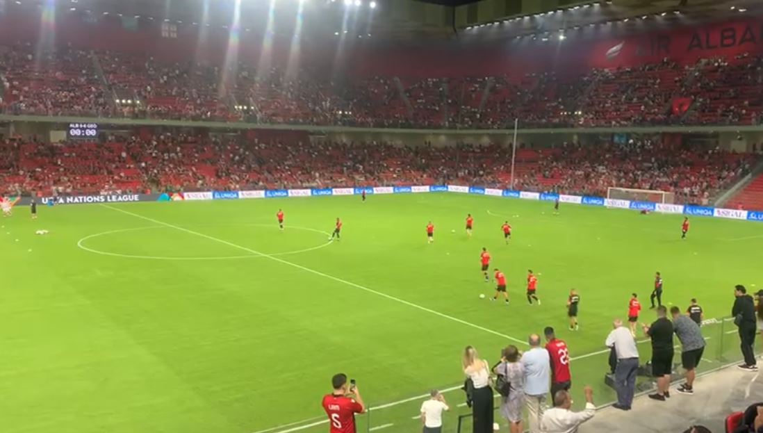 A mund të fitohet pa asnjë gjuajtje në portë? “Fortesa” Air Albania bie me një supergol: Gjeorgjia mposht 0-1 Shqipërinë në Tiranë!