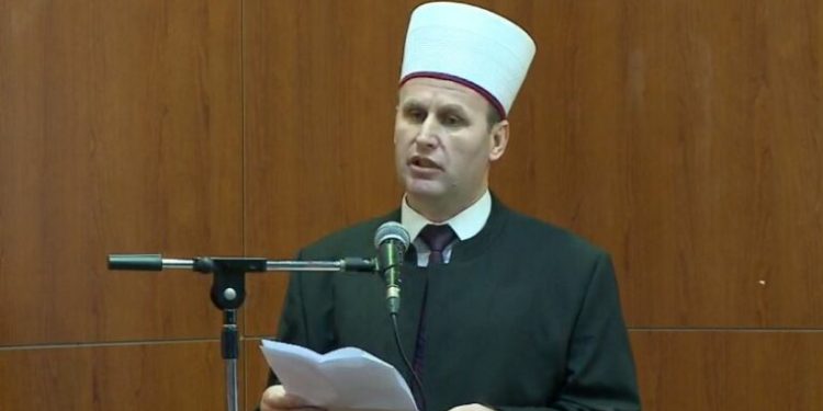 “Der Standard”: Shteti bektashi i Tiranës shihet si precedent nga  bektashit alevi të Turqisë dhe islamistet e Shqipërisë