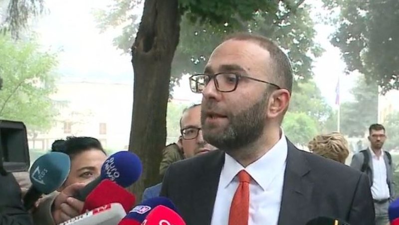 Pasi askush në BE nuk po i’u a  “var”, Saliu nxjerr Bardhin të sulmoi ambasadorin: Fshehja e realitetit pas fjalëve të bukura nuk e ndihmon Shqipërinë